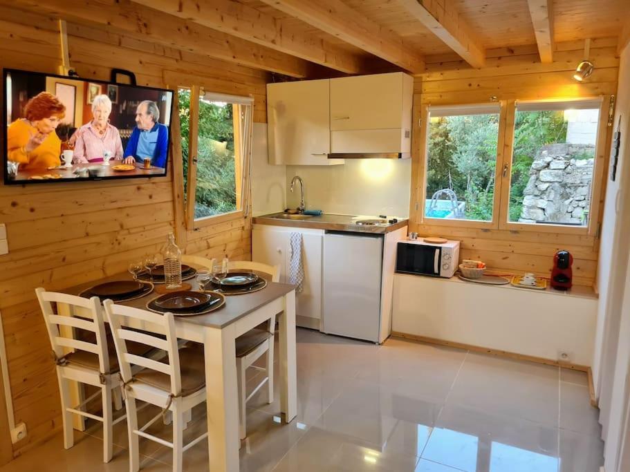 Chalet Marseille Hauteur Luaran gambar