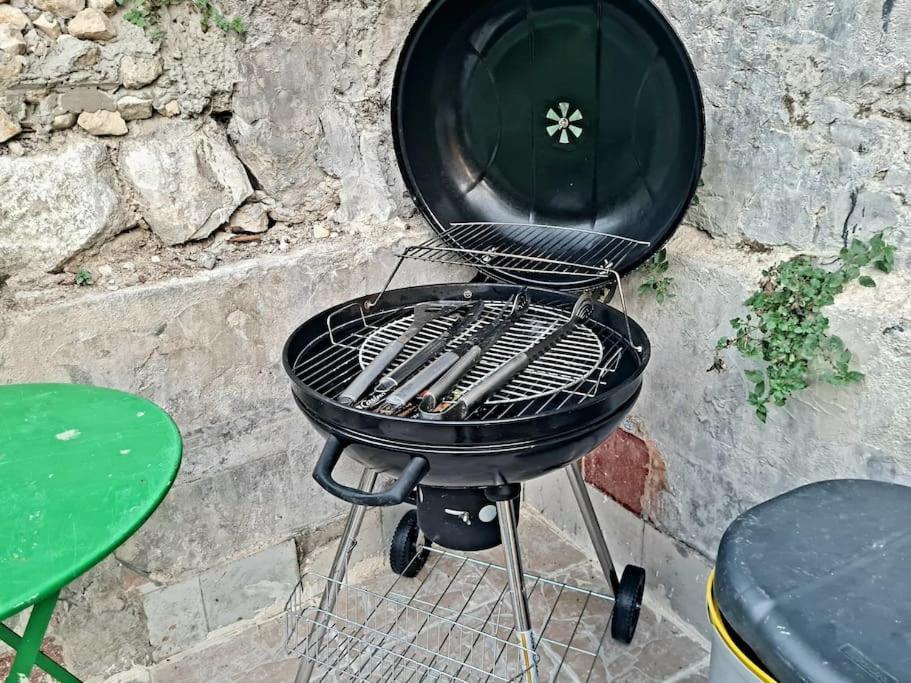 Chalet Marseille Hauteur Luaran gambar